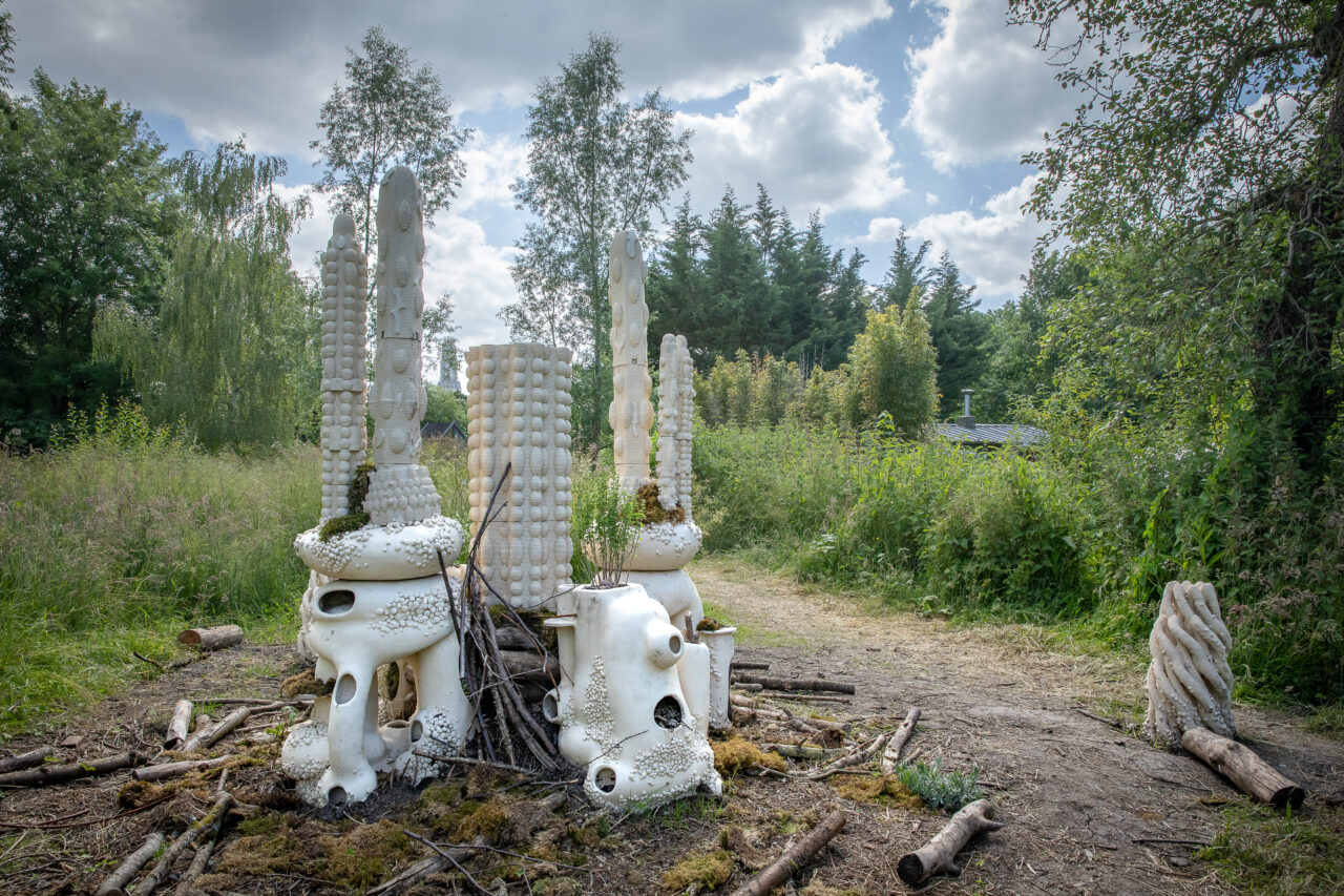 Utopies entomologiques II – Raphaël Emine, 2024 | Art & jardins | Hauts ...